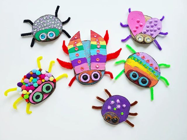 Toys for children made with recyclable materials - Preschool and ...