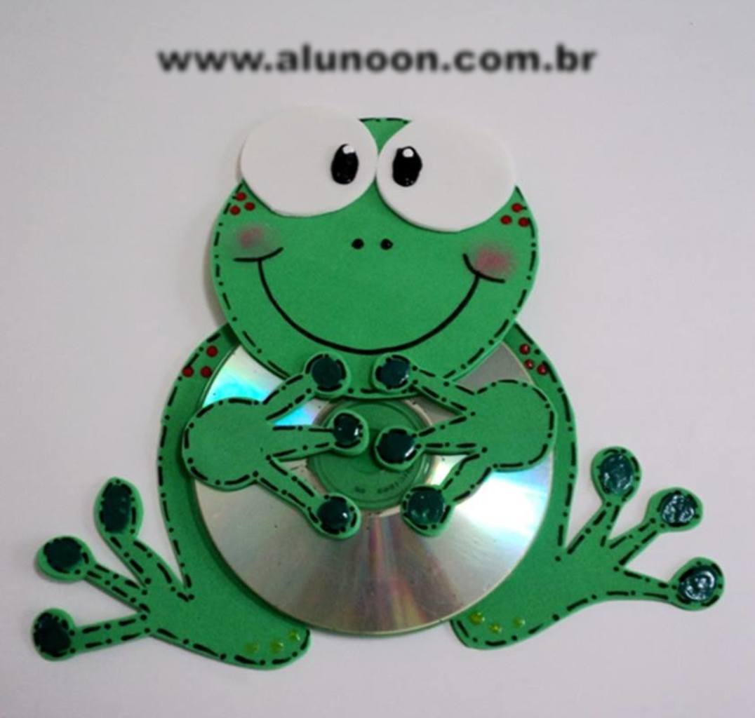 Лягушка из дисков